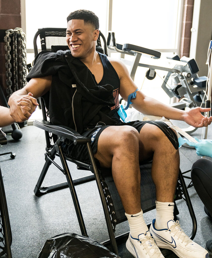 Body Builder getting iv therapy in spanish fork at the gym