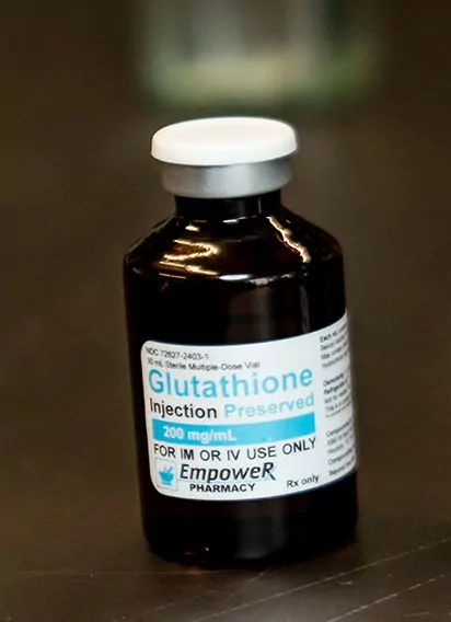 Glutathione shot vial to demonstrate what to avoid when taking glutathione